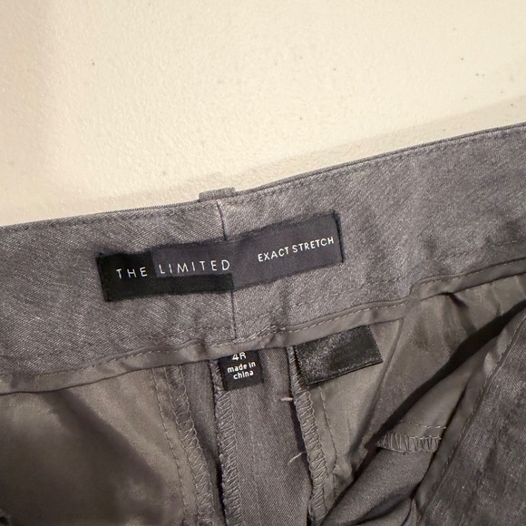 The Limited Grey Dress Pants - size 2 - Picture 2 of 2